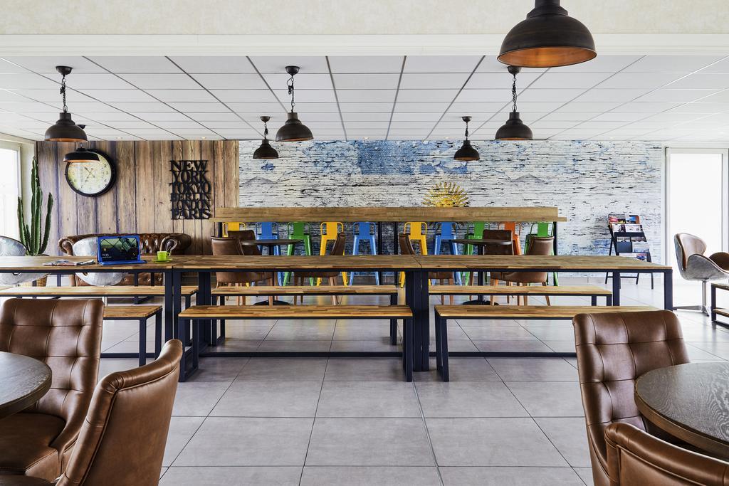 Ibis Styles Hyeres Rooftop & Spa Exterior photo