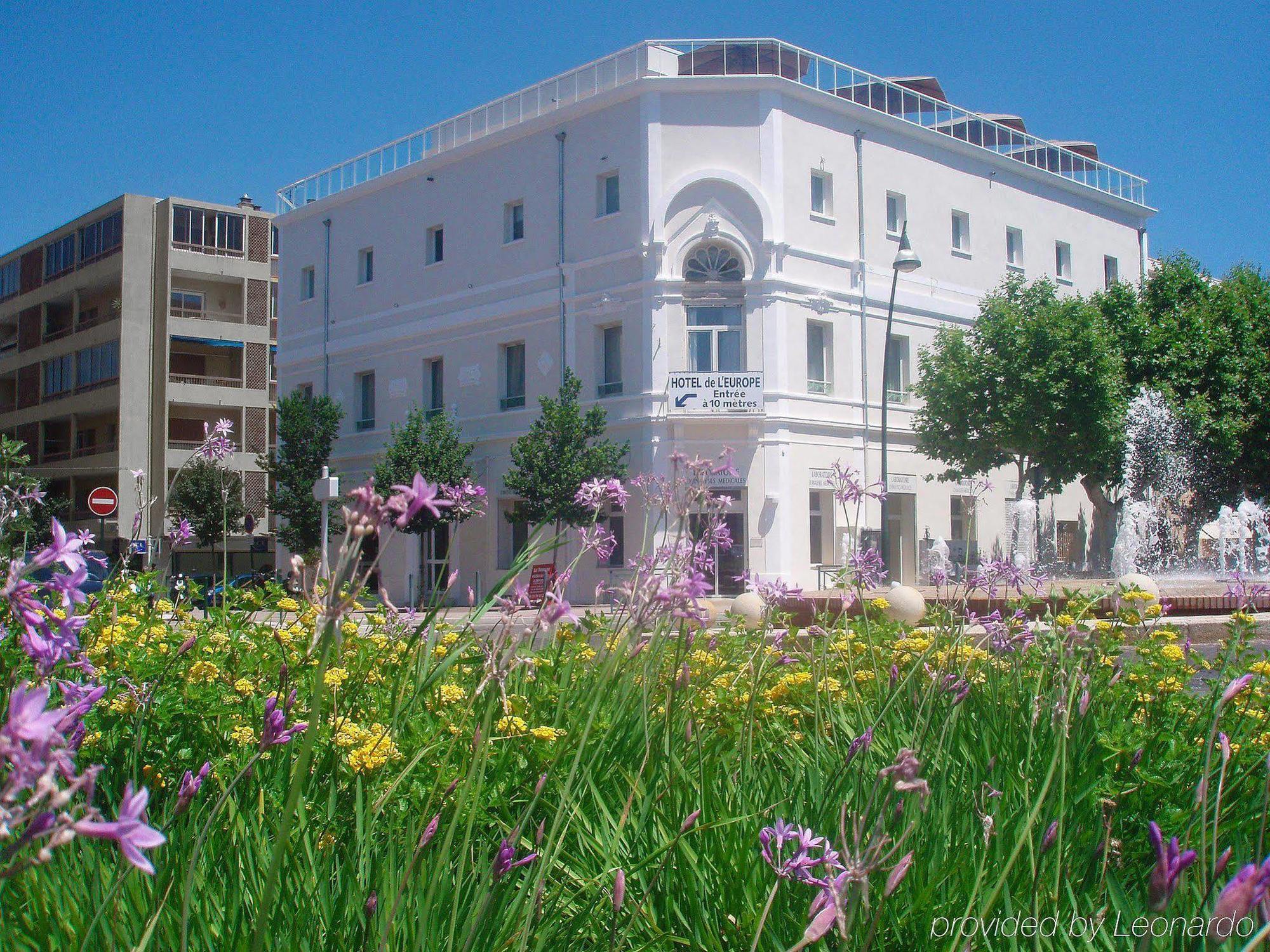 Ibis Styles Hyeres Rooftop & Spa Exterior photo